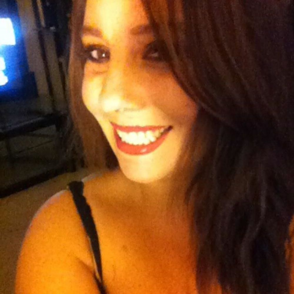 Meet your Posher, Pamela